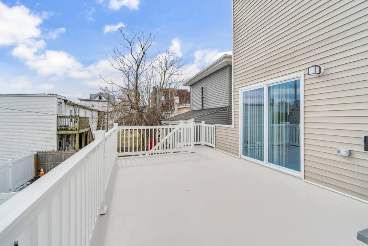 Dave And Busters, Outlets, Convention Center Across Street W Parking - Sleeps 15 Villa Atlantic City Exterior photo